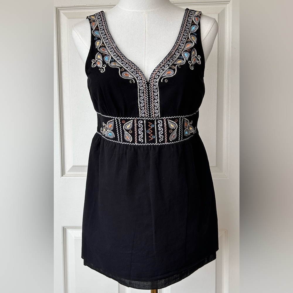 RXB Brand Women’s Embroidered A-Line Tank Top Medium